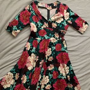 Unique Vintage 1950s Swing Dress with Sleeves